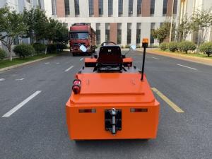 China Max traction 1250KN Electric Vehicle Mover Electric Tow Tractor 2 Ton factory