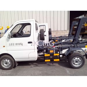 China Hook Lift Garbage Truck 1Ton Special Purpose Vehicles For Refuse Collection XZJ5020ZXXA4 on sale