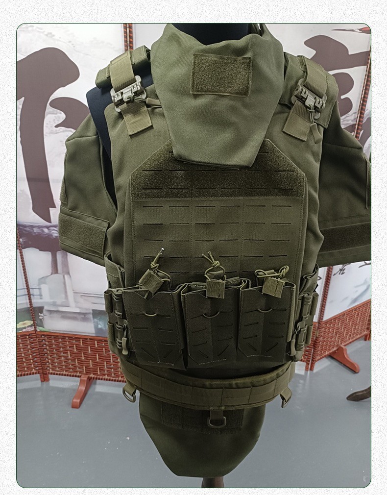 Combat Tactical Vest Military-Grade Protection for Military and Law Enforcement