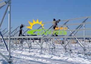 China Ground Mounted PV Solar Rack Mid Clamp Aluminum Rail factory