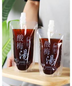 China 150ml 200ml Transparent Spout Pouch Packaging Liquid Bags Recyclable factory