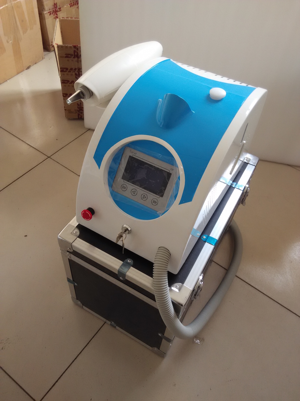 mini 1064nm 532nm q switch nd yag laser removal tattoo
