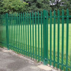 1.8x2.4m 2.1x2.4m 2.4x2.4m Steel Fence Posts Boundary Wall Anti Rust Metal Fence