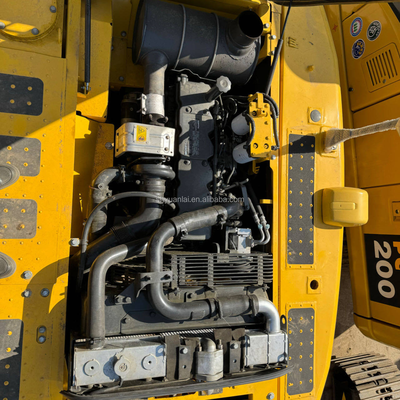 Used Komatsu PC210LC Crawler Excavator with Low Working Hours and High Operating Weight
