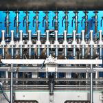 SUS304 2000BPH Automatic Juice Beverage Filling Machine Liquid Filling Equipment