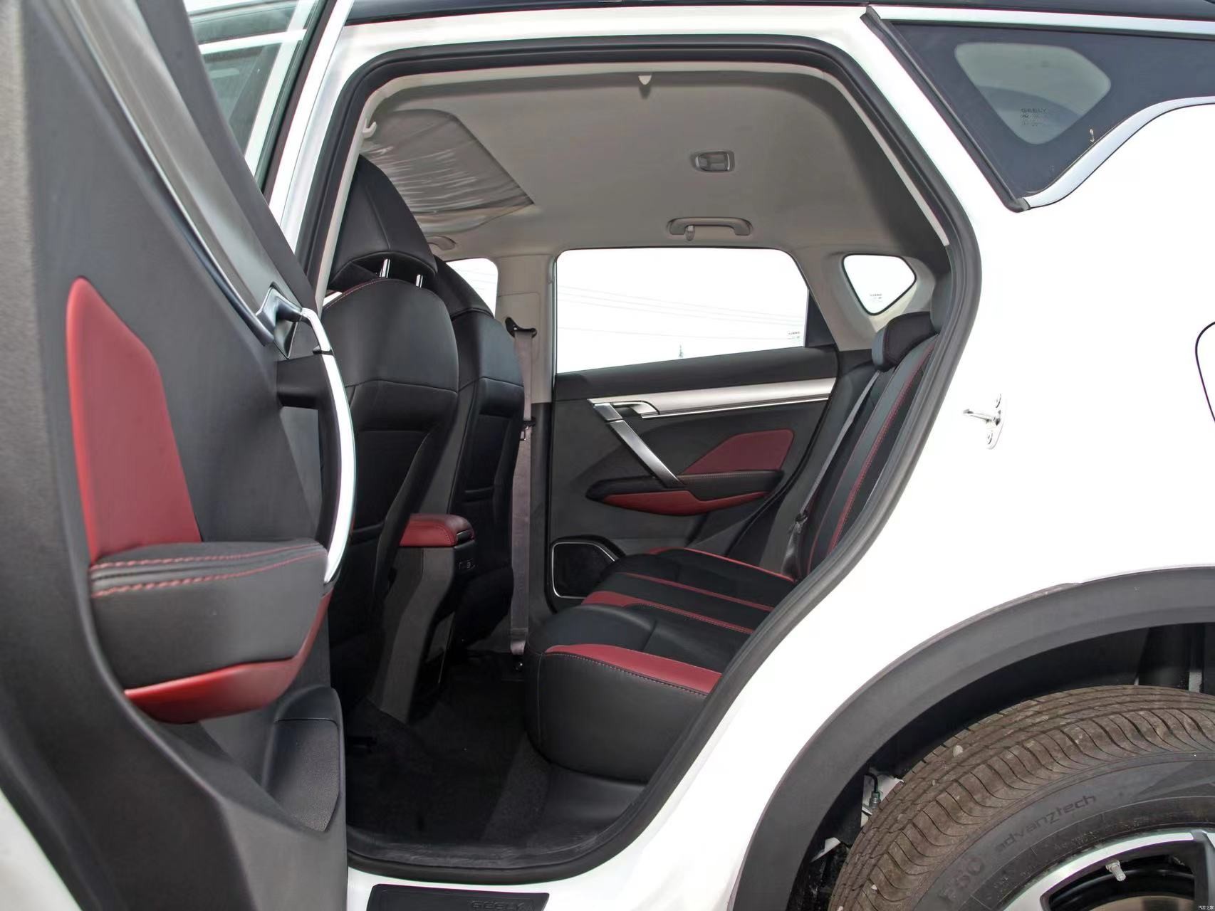 Geely Binyue 2021 1.4T MT Gold Version Small SUV Gasoline 6 Gears MT 5 Seats