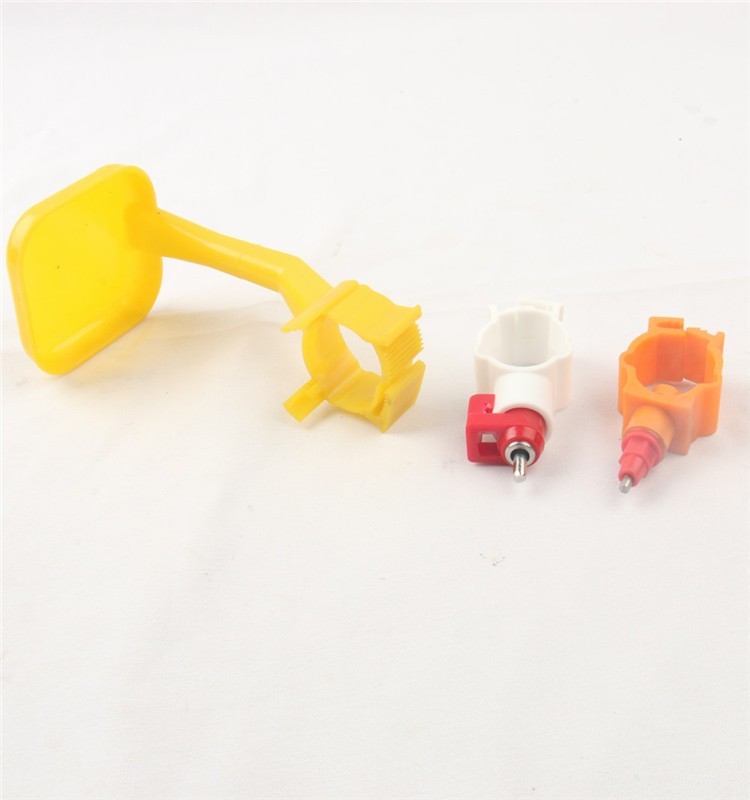 Automatic poultry nipple drinking system for livestock QL204