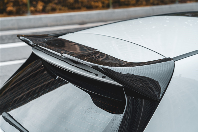 New Product Carbon Fiber Body Kit for Mercedes CLA45S W177 CLA45S W177 Carbon Fiber Front Shovel Diffuser Spoiler