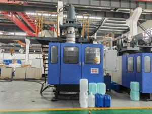 China Plastic Container Extrusion Blow Molding Machine 25Liter HDPE Jerry Can EBM Big factory