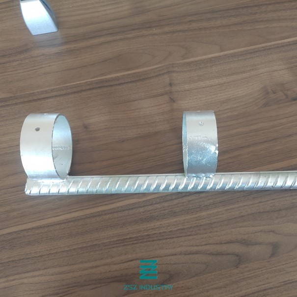 Iron Column Anchor Galvanized Fence Fittings For Fencing Post Anchor