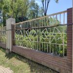 Long Service Life Advantage Aluminum Slat Metal Fence Elegant Balustrades