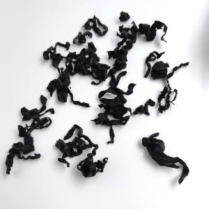 China Slightly Salty Dried Wakame Seaweed Undaria Pinnatifida For Soups And Salads factory