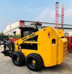 50HP 700kg Track Wheel Mini Skid Steer Loader Machine With Attachments