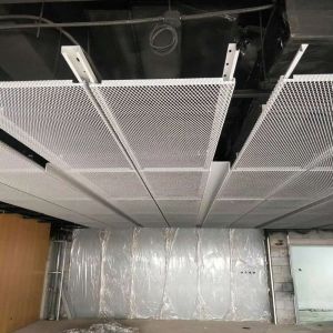 1.22x2.44m Aluminum Expanded Metal Mesh Sheet for Building Decoration
