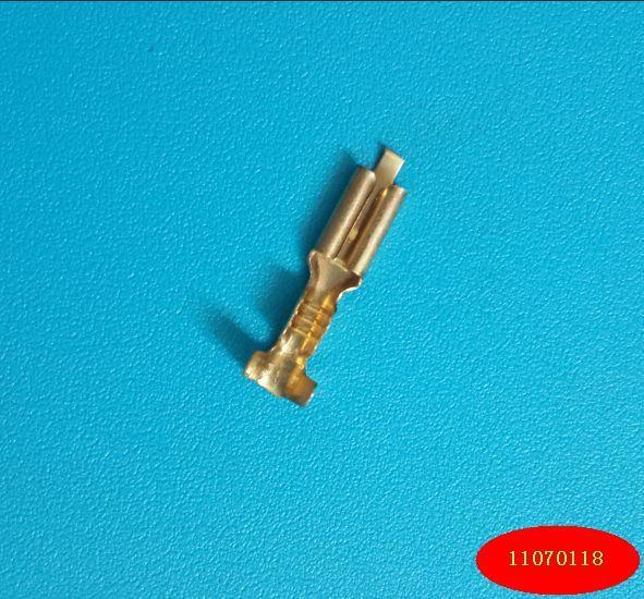 Straight 110 Terminal In - Line Female Automotive Wire Terminals For Male End 0