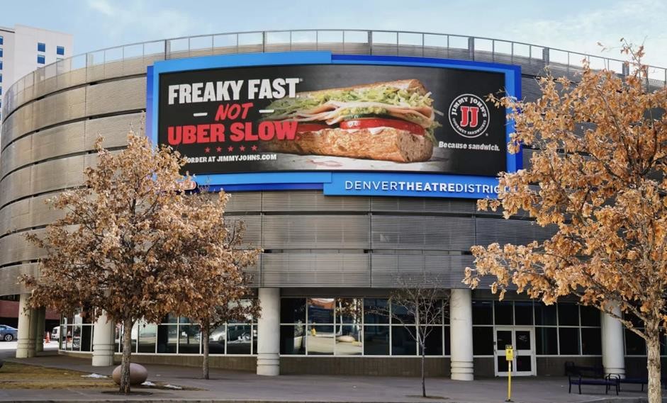10mm Outdoor Advertising Billboard LED Display