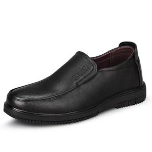 China New Professional Safety Shoes Wholesale Oil Resistant Slip Resistant Chef Shoes factory