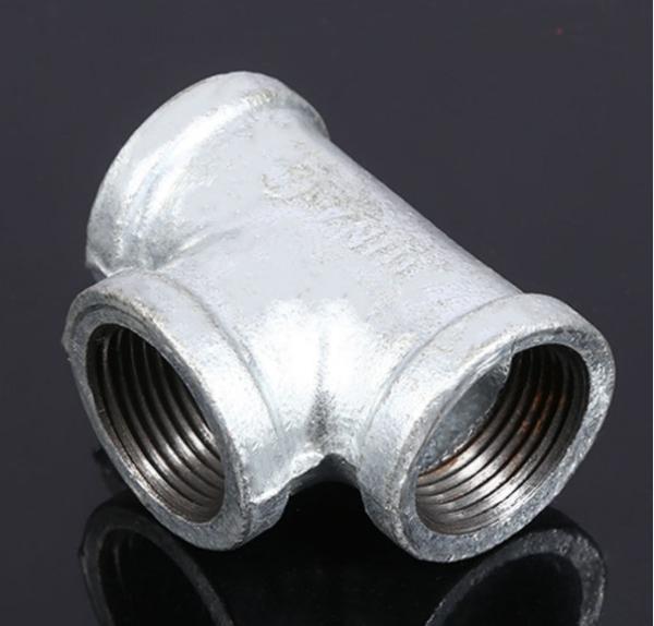 Water Treatment Reducing Tee Fitting Temperature Rating 400°F Pressure Rating