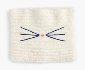 China 70 / 30 Nylon / Wool Knitted Head Band Cute Plain With Embroidery White Color factory