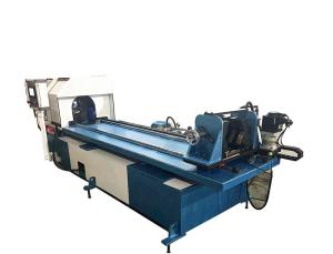 China Heavy Duty Pipe Cutting Machine With Automatic Feeding factory