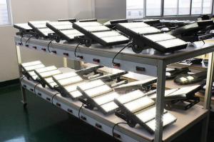 China Bridgelux Tunnel Led Lighting , High Lumen Warm White Led Flood Light IP65 200w factory