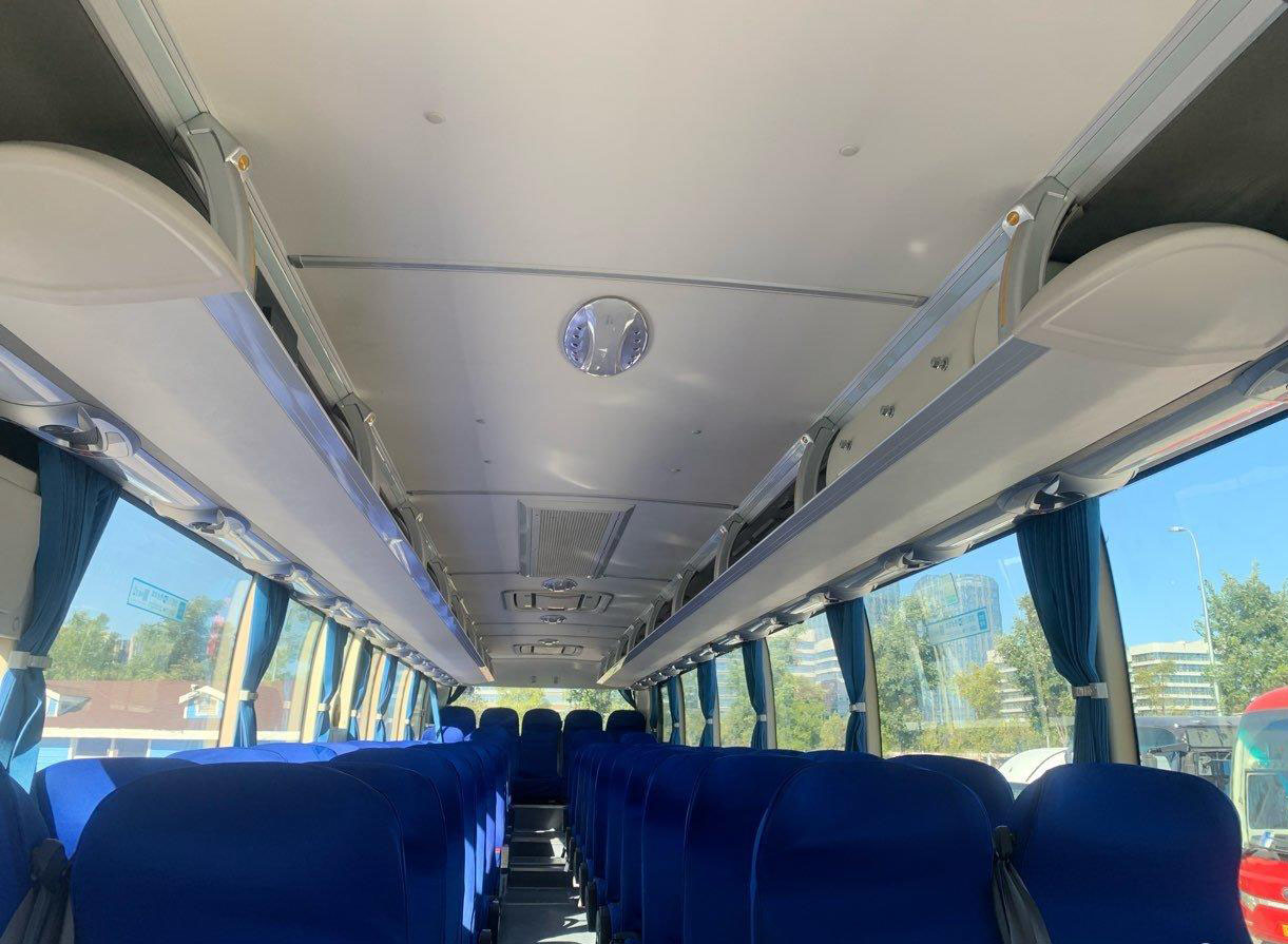 Second Hand ZK6122 Bus 55 Seats Right Hand Drive City Buses Diesel Power