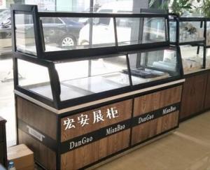 China Low Noise Commercial Upright Freezer Glass Door Good Temperature Evenness factory
