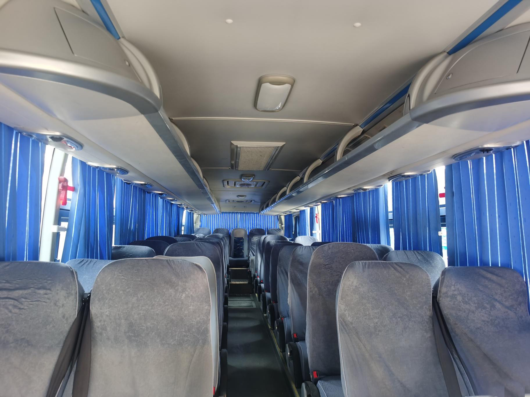Luxury Coach Bus Second Hand Yutong Bus Used Passenger Transportation Bus For Sale