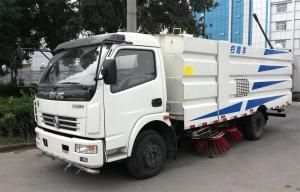 China 8CBM Street Runway Sweeper Truck With Water Spraying 4pcs Sweeper For Garbage Cleaning factory