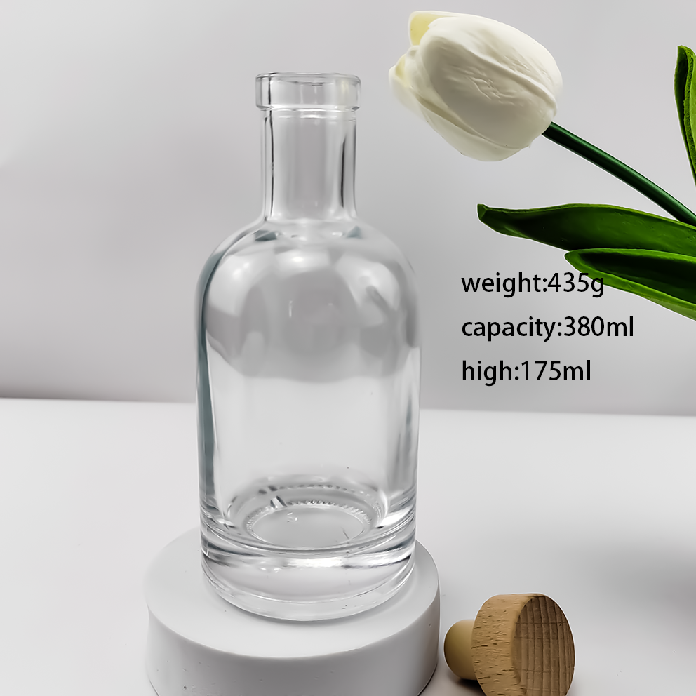 Glass Beverage Bottle 700ml 750ml 1L Nordic Empty Rum Whisky Vodka Spirit With Cork