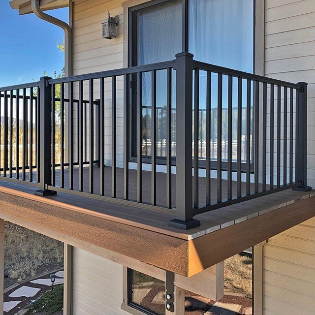 Residential Soundproof Customized Size Fence Panel Wrought Iron Steel Fence