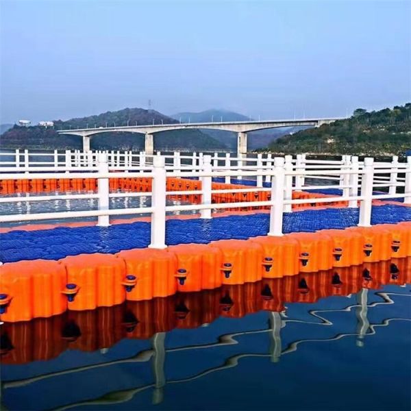 Eco-Friendly Floating Platforms Customizable HDPE Pontoons for Aquaculture Commercial Use