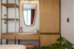 Burkina faso furniture agent from china for hotel bedroom furniture set wood bed