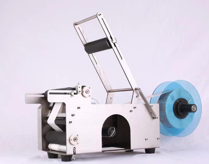 Semi Automatic Wet Glue Labeling Machine
