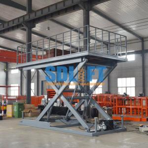 China Heavy Duty Hydraulic Scissor Car Lift Table For Home Garage Car Parking Lifting factory
