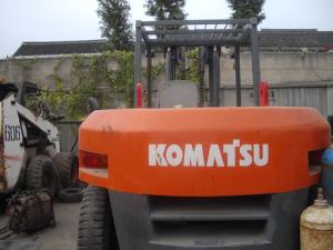 China Used Komatsu 10T Forklift ISUZU engine with Original Paint factory