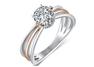 China 2 Tone color 9K Silver Ring wih 1ct White Moissanite Diamond factory
