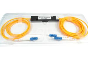 China 1 x 2 PLC Optical Fiber Splitter LC / UPC Connector , Wide Operation Wavelength factory