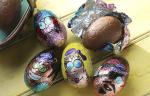 Food Beverage Automatic Giant Chocolate Ball and Egg Wrapping Machine 2900*1500