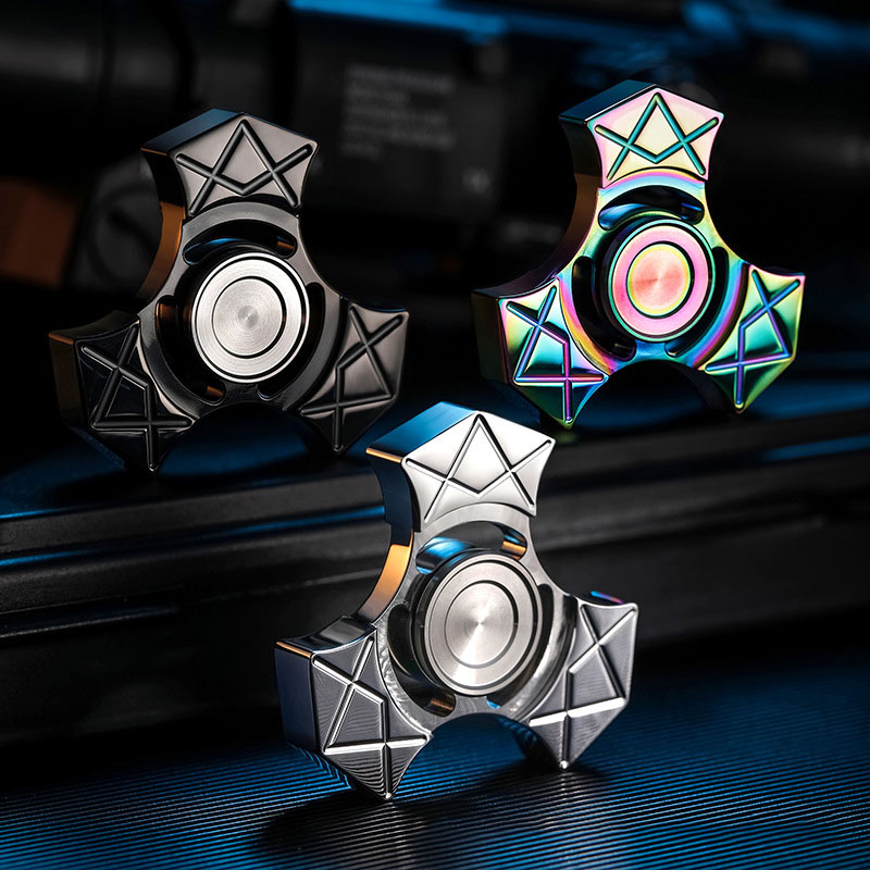 Metal Sensory Fidget Spinner Toy Tomahawk Resistance for Anxiety and Stress Relief
