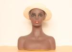 Human Skin Meticulous Makeup Mannequin Display Head With Shoulders