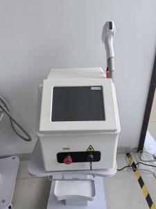 China Skin Friendly Diode Laser Hair Removal Machine With Triple Wavelength Technology factory