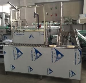 China PET Bottle 5 Gallon Water Filling Machine With Rotary Filling System factory