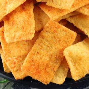 China Rice Crackers Healthy Chinese Snacks Chips Barbecue Spicy Snack Grain Rice Biscuits factory