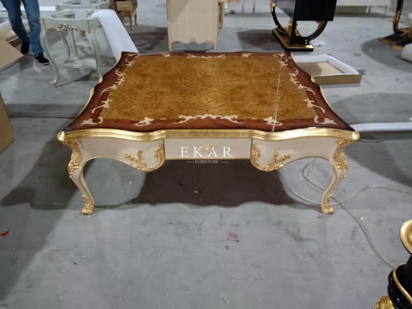 Living room french provincial coffee table / carved coffee table