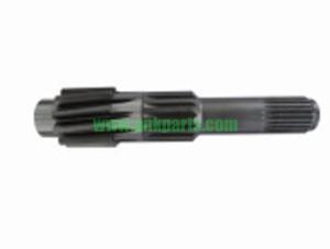 China TC220-26720 32410-26722 Kubota Tractor Parts Brake Shaft Gear RH 11Tx26Tx24T Long 238mm Agricuatural Machinery Parts factory
