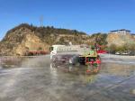 12000L Oil Fuel Tank Truck With Dongfeng 6x6 6 Wheeler Aluminum Alloy Petrol