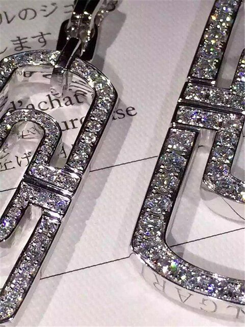 BLuxury jewelry factory high-qualit Parentesi necklace, 18K gold material, decorated with full diamond. Length 50-70 cm.