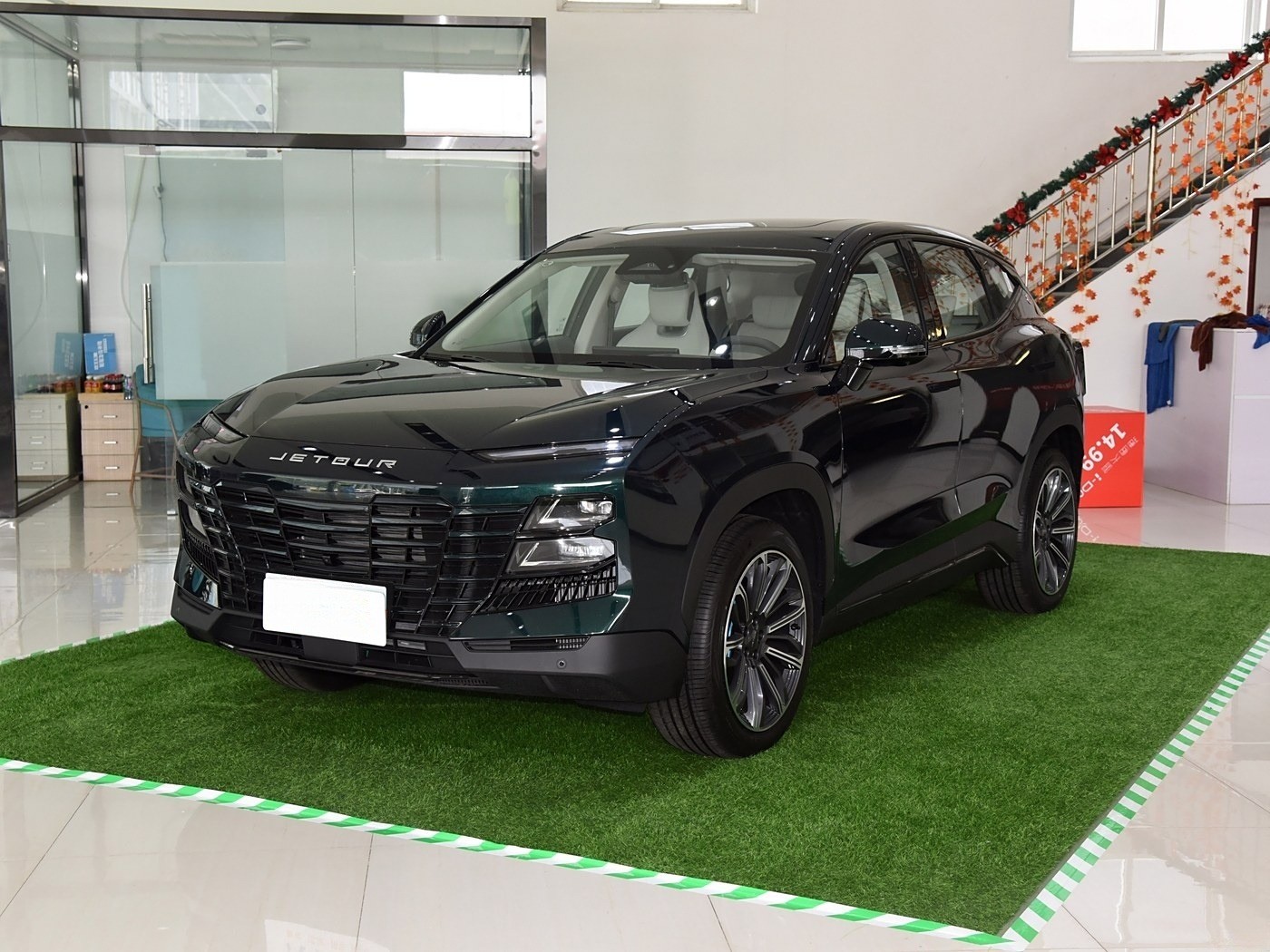 Chery Jietu Dasheng I-DM Plug In Hybrid Electric Vehicle New Energy Vehicle