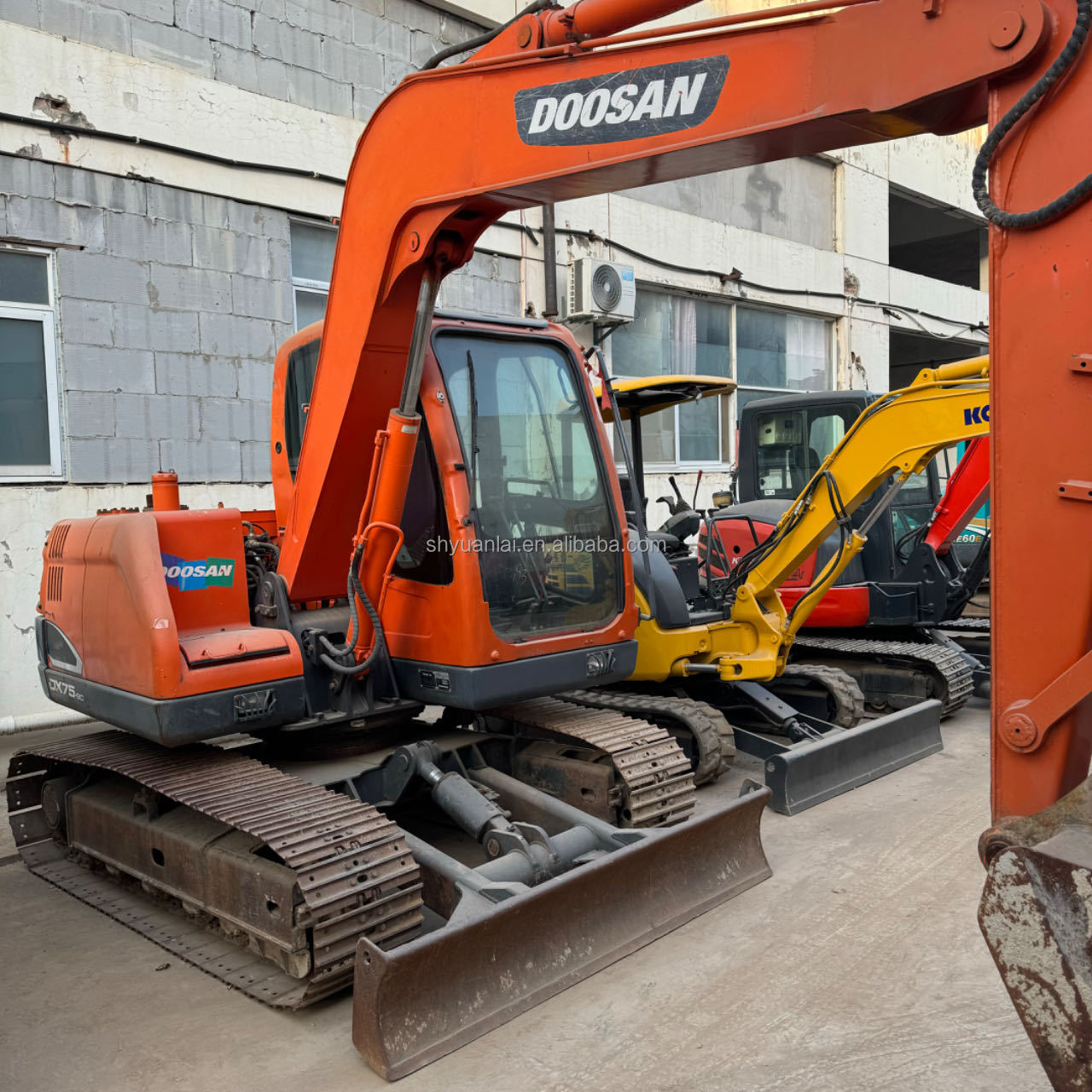 Doosan DX75-9C Used Mini Excavator Excellent Condition Original Color 0-2000 Working Hours